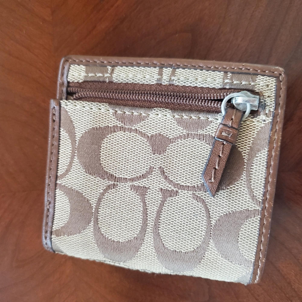 Coach wallet - Picture 3 of 7